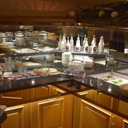 Akzent Hotel Goldner Hirsch Kamenz Luaran gambar